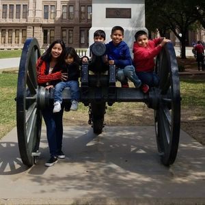 Meet your Posher, Deborah